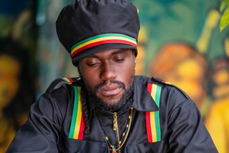 Dahvid Slur Drops New Single "If It's Not For Me" - A Reggae Revolution Begins